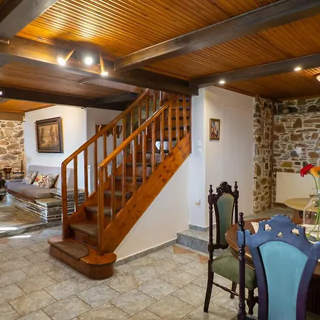 Vilă Mirabilia Mountain With A Sea View *