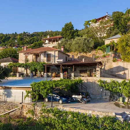 Villa Mirabilia Mountain With A Sea View *